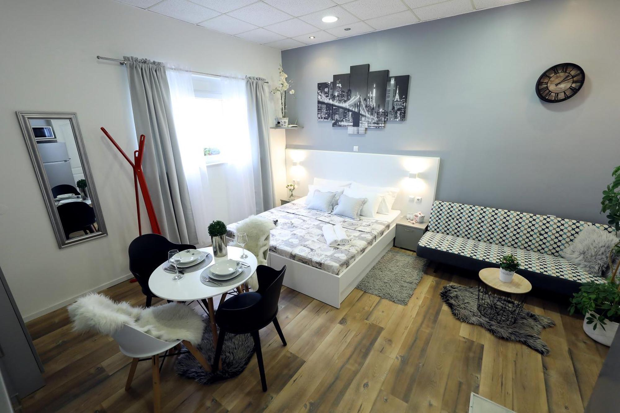 Studio Apartman Summer Flower ซาดาร์ ภายนอก รูปภาพ