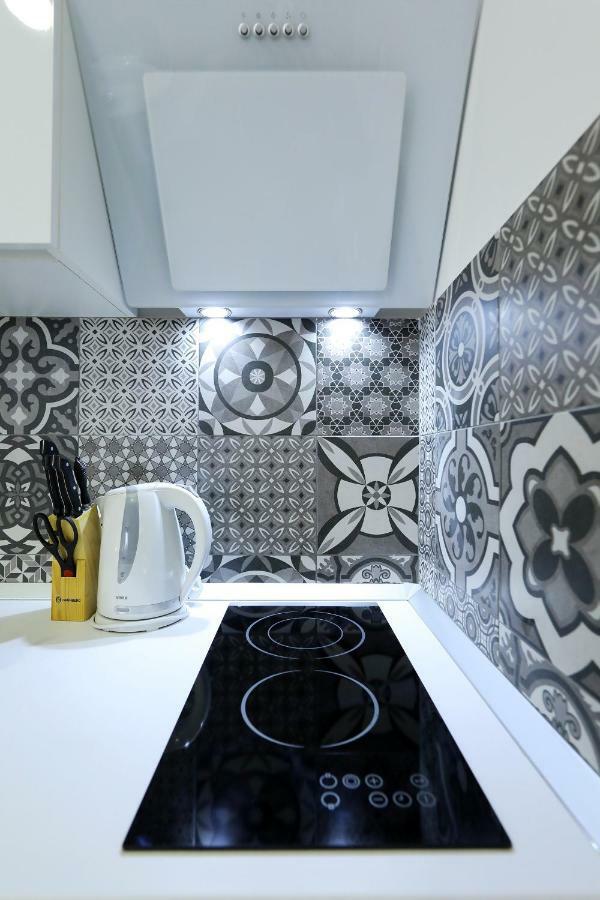 Studio Apartman Summer Flower ซาดาร์ ภายนอก รูปภาพ